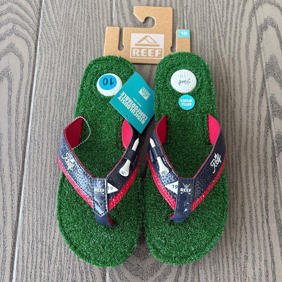 Reef Sandals Reef Mulligan Size 12 Reef Mulligan II Green Turf Lined Sandals  Tee Up Bottle